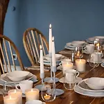 Hébergement de vacances Haus Mit Seeblick, Sauna & Grill-lounge Hohen Viecheln