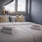 Haus Mit Seeblick, Sauna & Grill-lounge Hébergement de vacances Hohen Viecheln
