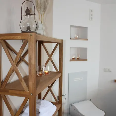 Haus Mit Seeblick, Sauna & Grill-lounge Holiday home Hohen Viecheln
