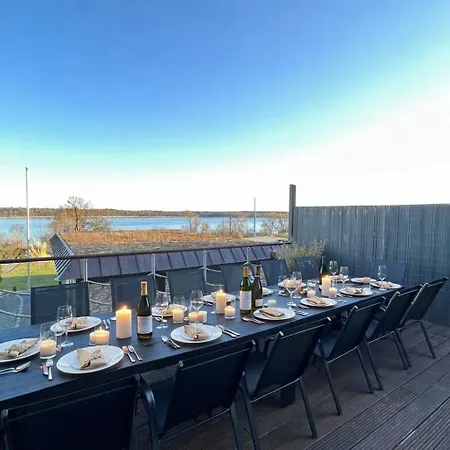 Holiday home Haus Mit Seeblick, Sauna & Grill-lounge
