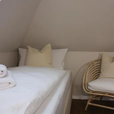 Holiday home Haus Mit Seeblick, Sauna & Grill-lounge *