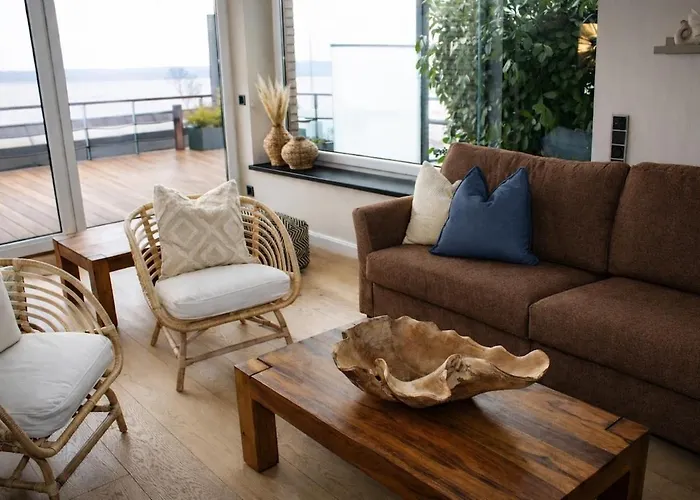 Haus Mit Seeblick, Sauna & Grill-lounge Дом отдыха Hohen Viecheln