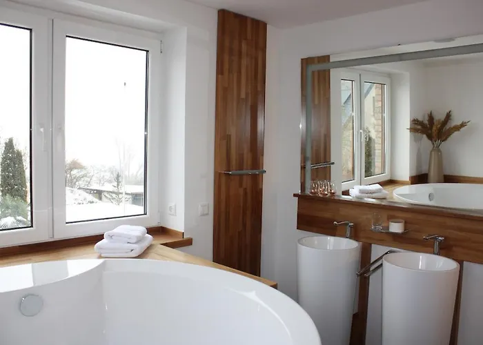 Haus Mit Seeblick, Sauna & Grill-lounge Дом отдыха Hohen Viecheln